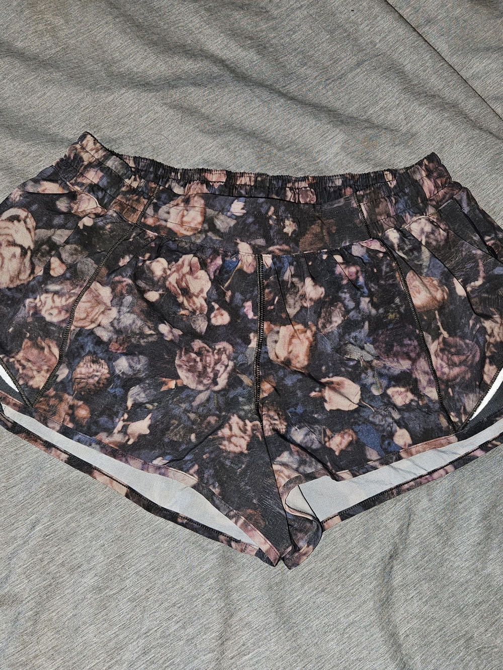 lululemon athletica Floral Print Running Shorts - Black & Pink